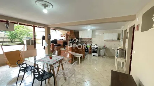 Casa com 2 Quartos à venda, 180m² no Vila Rezende, Piracicaba