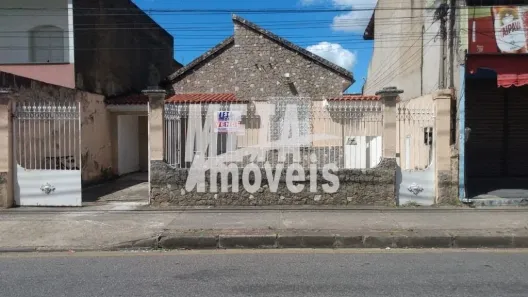 Casa com 3 Quartos à venda, 130m² no Centro, Campos dos Goytacazes
