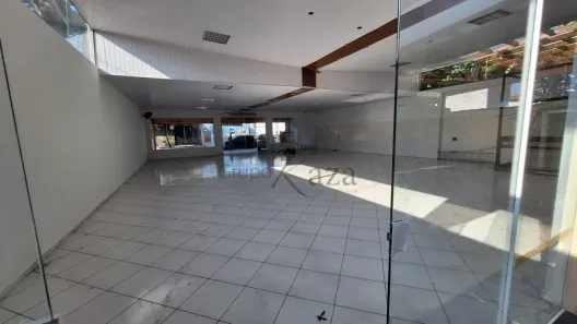 Prédio Comercial para alugar, 500m² no Centro, Jacareí