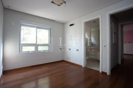 Apartamento com 4 Quartos para alugar, 357m² no Jardim Vitória Régia, São Paulo
