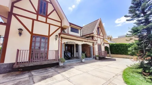 Casa com 3 Quartos à venda, 300m² no Residencial Vila Verde, Campinas