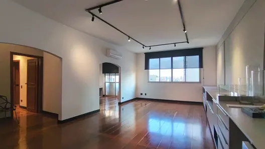 Apartamento com 4 Quartos para alugar, 200m² no Cerqueira César, São Paulo