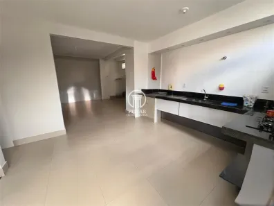 Casa com 1 Quarto para alugar, 97m² no Vila Guilhermina, Montes Claros