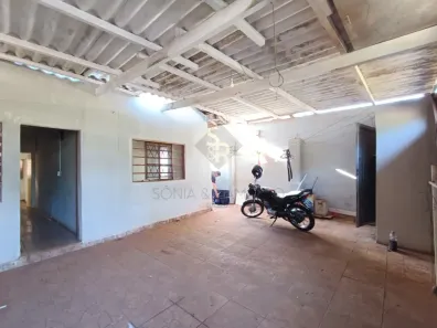 Casa com 4 Quartos à venda, 180m² no Adelino Simioni, Ribeirão Preto