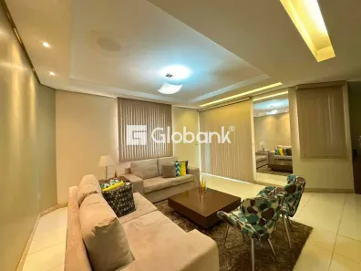 Casa com 3 Quartos à venda, 180m² no Canelas, Montes Claros