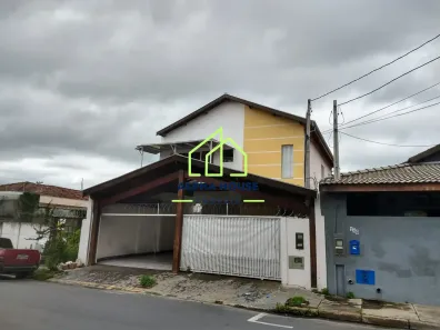 Sobrado com 4 Quartos à venda, 300m² no Parque São Benedito, Pindamonhangaba