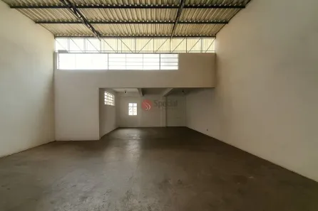 Galpão/Depósito/Armazém para venda ou aluguel, 575m² no Vila Carrão, São Paulo