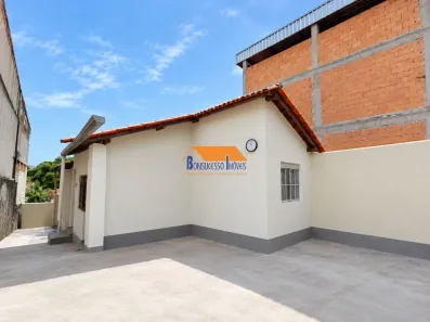 Casa com 2 Quartos à venda, 95m² no Cachoeirinha, Belo Horizonte