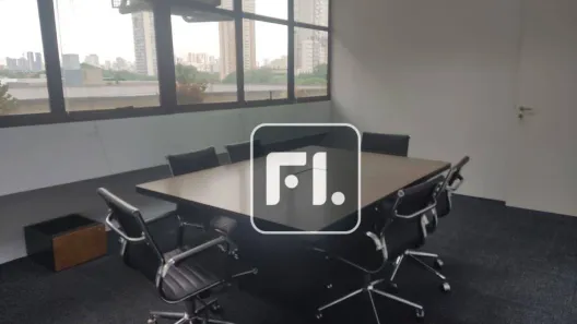 Sala Comercial para alugar, 133m² no Vila Olímpia, São Paulo