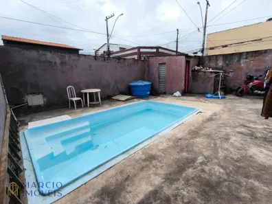 Casa com 3 Quartos à venda, 200m² no Vila São José, Brasília