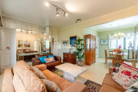 Apartamento com 3 Quartos para alugar, 109m² no Rio Branco, Porto Alegre