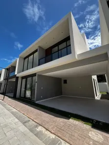 Casa de Condomínio com 4 Quartos à venda, 168m² no Buraquinho, Lauro de Freitas