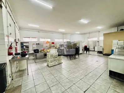 Prédio Comercial para alugar, 800m² no Jardim, Santo André