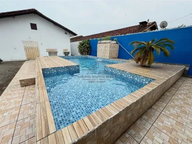 Casa com 3 Quartos à venda, 179m² no Vila Anhanguera, Mongaguá