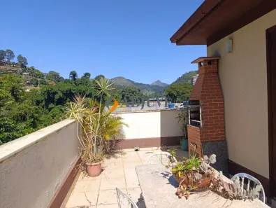 Cobertura com 2 Quartos à venda, 57m² no Itaipava, Petrópolis