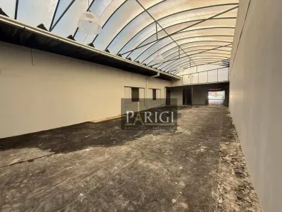 Ponto Comercial para alugar, 750m² no Sarandi, Porto Alegre