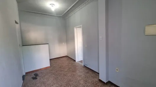 Casa com 1 Quarto para alugar, 50m² no Taquara, Rio de Janeiro