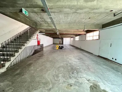 Galpão/Depósito/Armazém à venda, 1100m² no Indianópolis, São Paulo