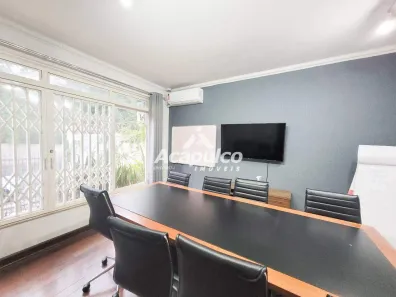 Imóvel Comercial com 8 Quartos para alugar, 110m² no Chácara Girassol, Americana