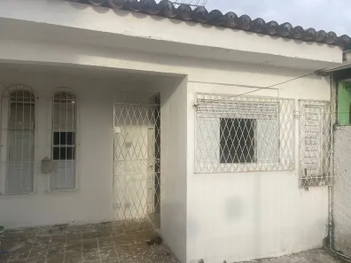 Casa com 7 Quartos à venda, 235m² no Neópolis, Natal