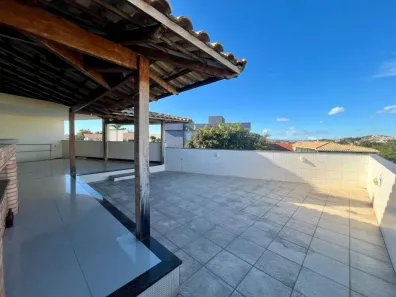 Casa com 3 Quartos para alugar, 222m² no Planalto, Belo Horizonte