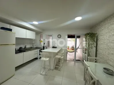 Casa de Condomínio com 2 Quartos à venda, 80m² no Vossoroca, Votorantim