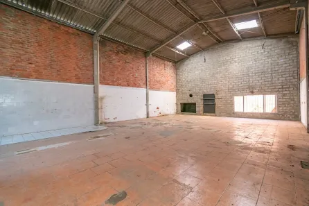 Galpão/Depósito/Armazém para alugar, 300m² no São Geraldo, Porto Alegre