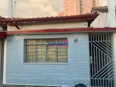 Casa com 2 Quartos à venda, 90m² no Centro, Jacareí