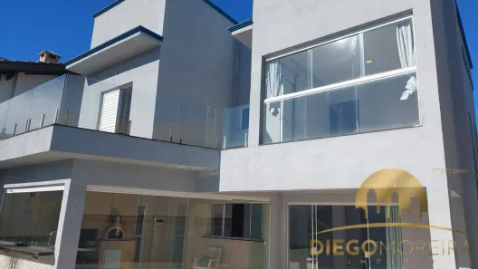 Casa de Condomínio com 3 Quartos à venda, 200m² no Vila Dom Pedro, Atibaia