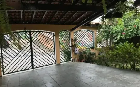 Sobrado com 5 Quartos à venda, 355m² no Cidade Intercap, Taboão da Serra