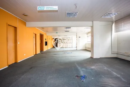 Sala Comercial à venda, 266m² no Centro, Curitiba