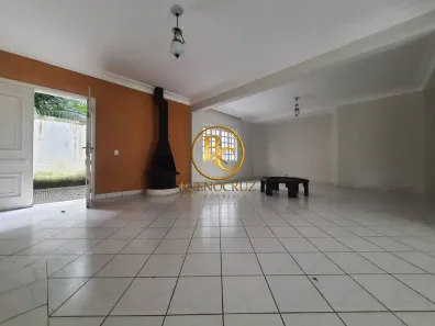 Casa com 3 Quartos para alugar, 120m² no Olho D'Água, Mairiporã