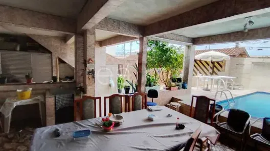 Casa com 6 Quartos à venda, 220m² no Nova Mirim, Praia Grande