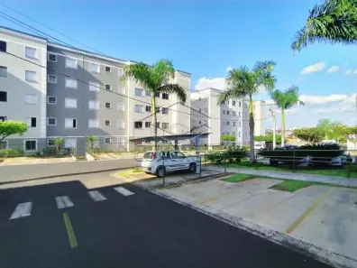 Apartamento com 2 Quartos para alugar, 45m² no Parque União, Bauru