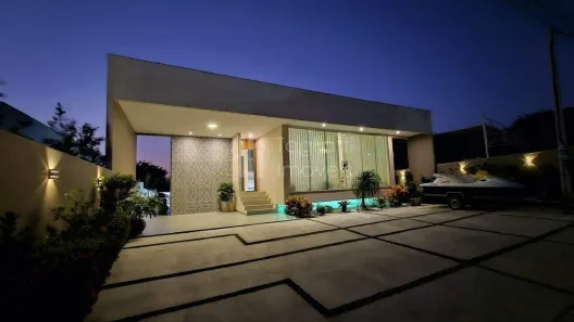 Casa de Condomínio com 4 Quartos à venda, 220m² no Pontinha, Araruama