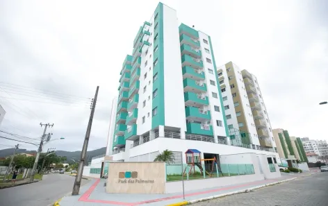 Apartamento com 2 Quartos para alugar, 69m² no Rio Caveiras, Biguaçu