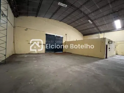 Galpão/Depósito/Armazém para alugar, 950m² no Custódio Pereira, Uberlândia