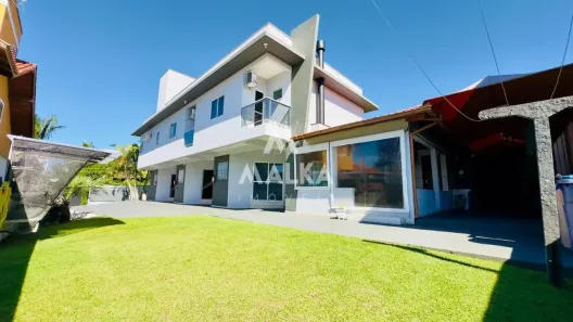 Casa com 2 Quartos para alugar, 100m² no Campeche, Florianópolis