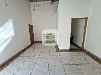 Ponto Comercial para alugar, 35m² no Luizote de Freitas, Uberlândia