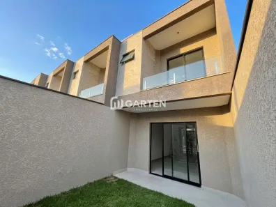 Sobrado com 2 Quartos à venda, 79m² no Bom Retiro, Matinhos