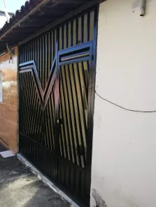 Casa de Condomínio com 2 Quartos à venda, 55m² no Santos Dumont, Maceió