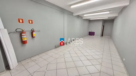 Ponto Comercial para alugar, 61m² no Centro, Americana