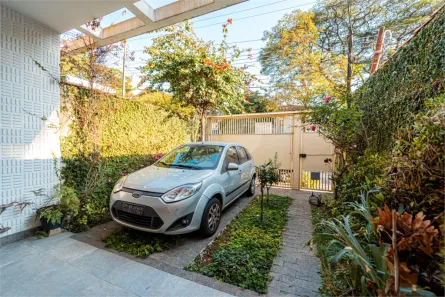Sobrado com 3 Quartos à venda, 161m² no Indianópolis, São Paulo