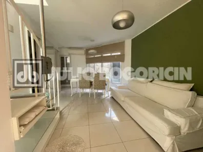 Casa de Condomínio com 3 Quartos à venda, 110m² no Recreio dos Bandeirantes, Rio de Janeiro