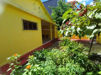 Casa com 3 Quartos à venda, 122m² no Bom Futuro, Fortaleza
