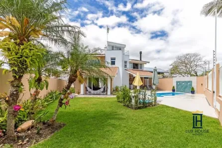 Casa com 4 Quartos à venda, 250m² no Daniela, Florianópolis