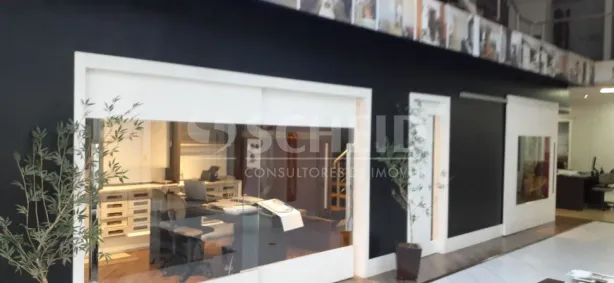 Ponto Comercial para alugar, 857m² no Santo Amaro, São Paulo