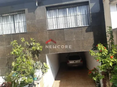 Sobrado com 3 Quartos à venda, 180m² no Vila Metalúrgica, Santo André