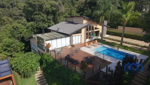 Fazenda/Sítio com 6 Quartos à venda, 2000m² no , Mairinque