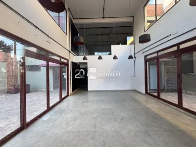 Ponto Comercial à venda, 105m² no Chácara São João, Carapicuíba